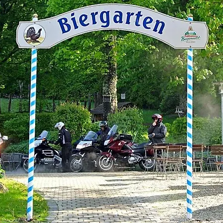 Hotel Zwieseler Waldhaus 3*